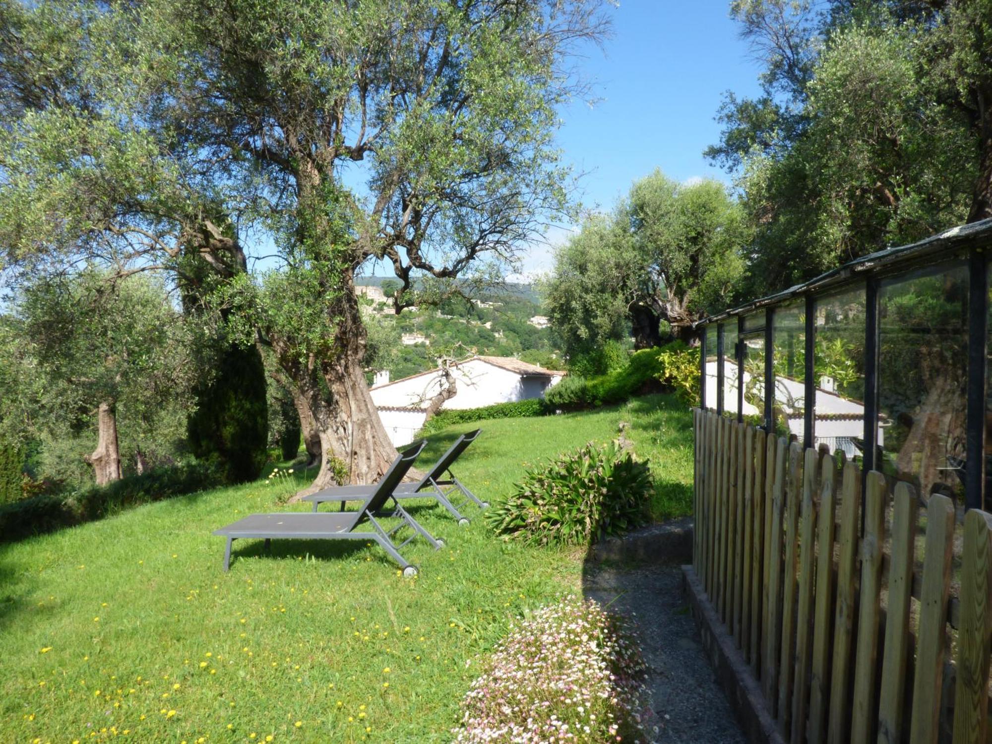 Apartment Cezanne With Heated Pool And Private Garden Châteauneuf-Grasse Kültér fotó